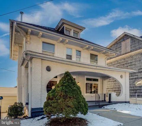 235 Friedensburg Rd, Mount Penn, PA 19606 - MLS#: PABK2055850