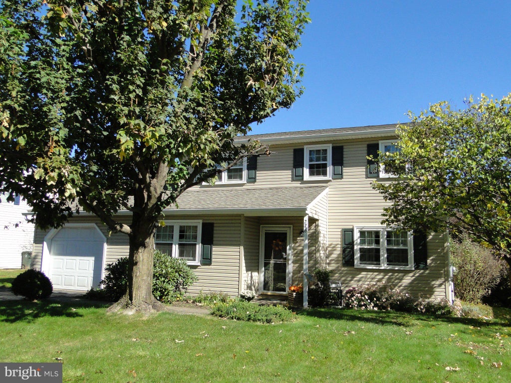 Photo of 276 Parkridge Drive, PERKASIE, PA 18944 (MLS # PABU2134132)