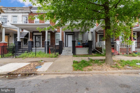 Townhouse For Sale - 2619 Robb Street<br/> BALTIMORE, MD 21218