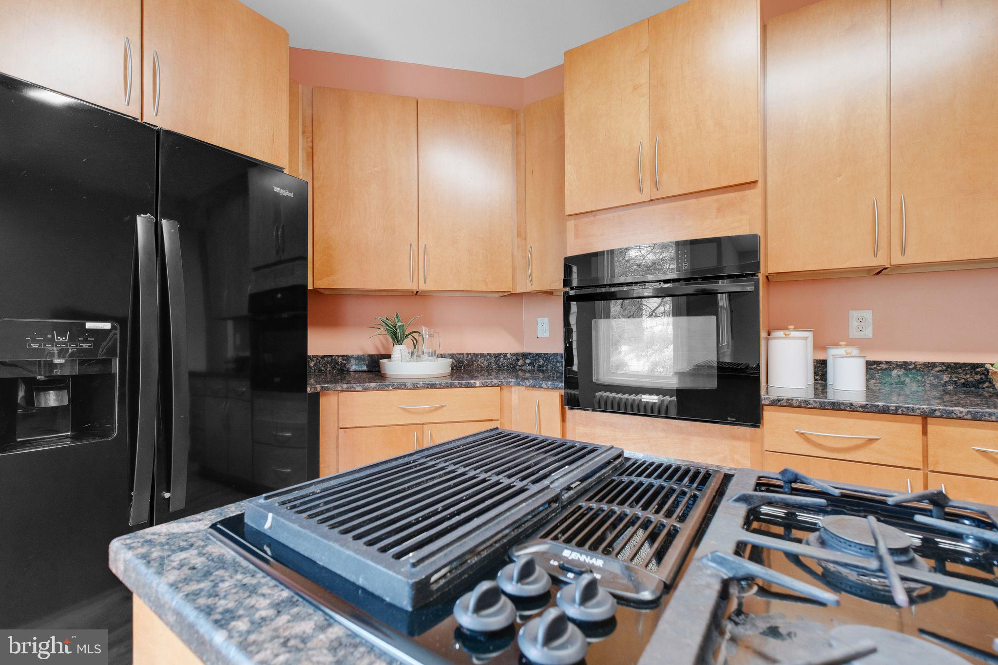 BRENTWOOD - Residential