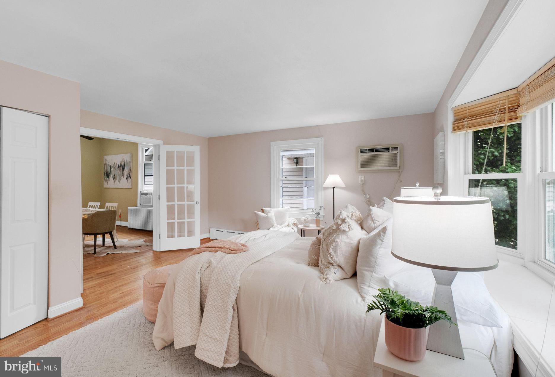 BRENTWOOD - Residential