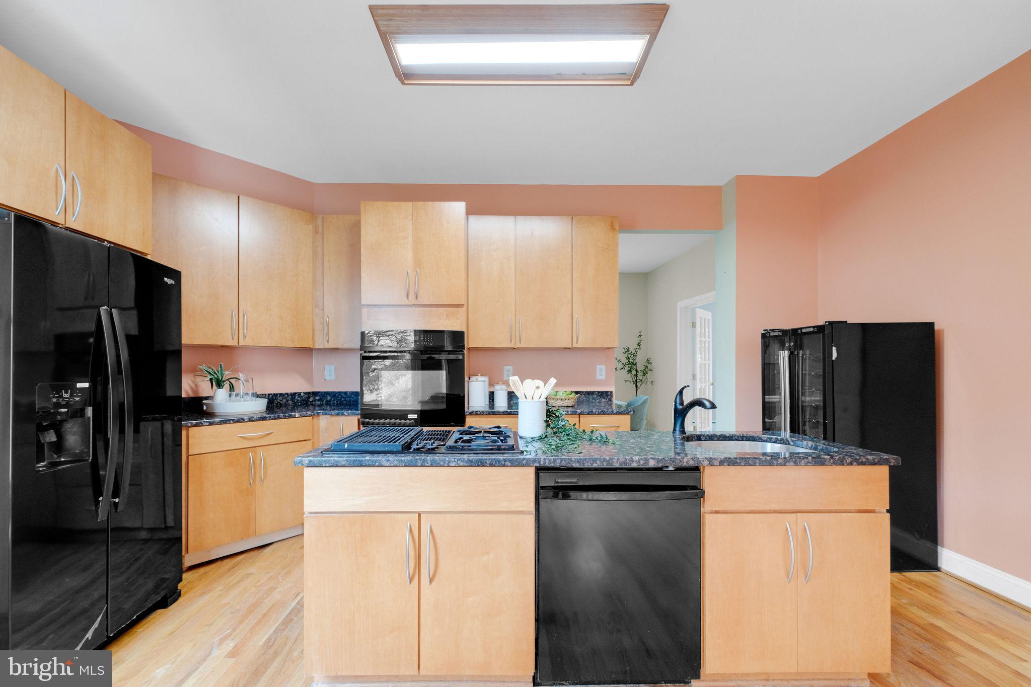 BRENTWOOD - Residential