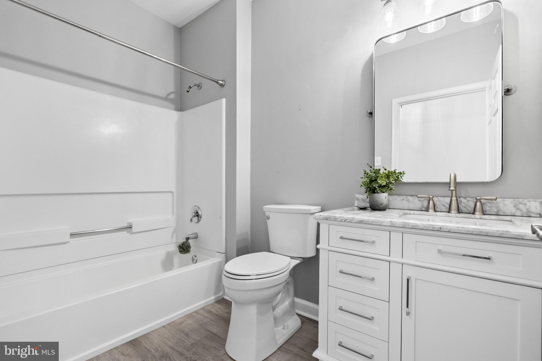 COURTYARDS - Residential