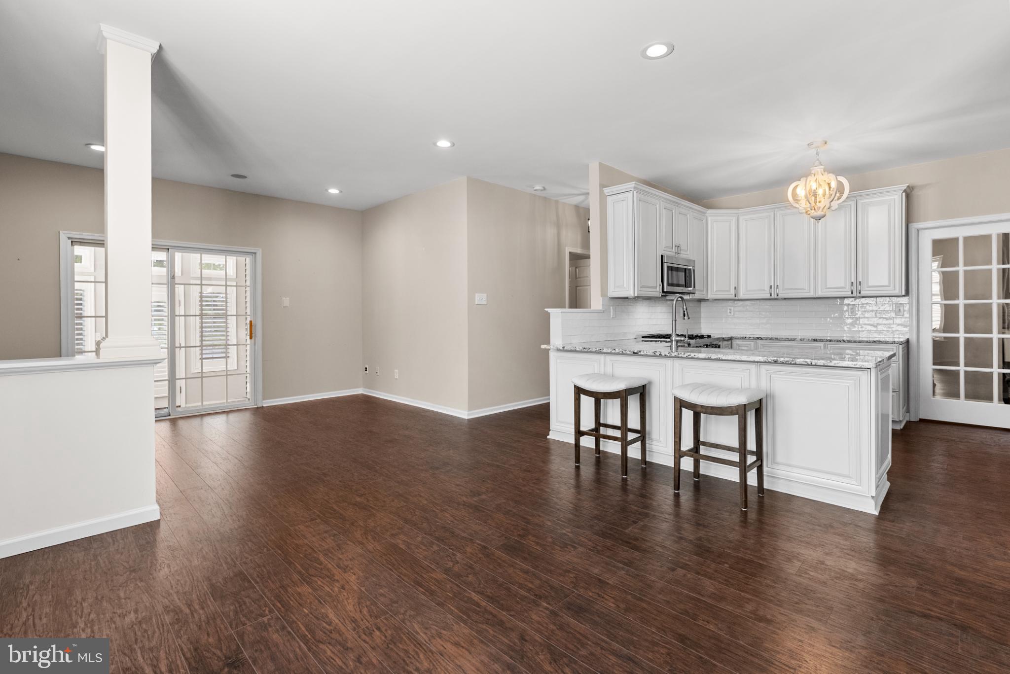 COURTYARDS - Residential