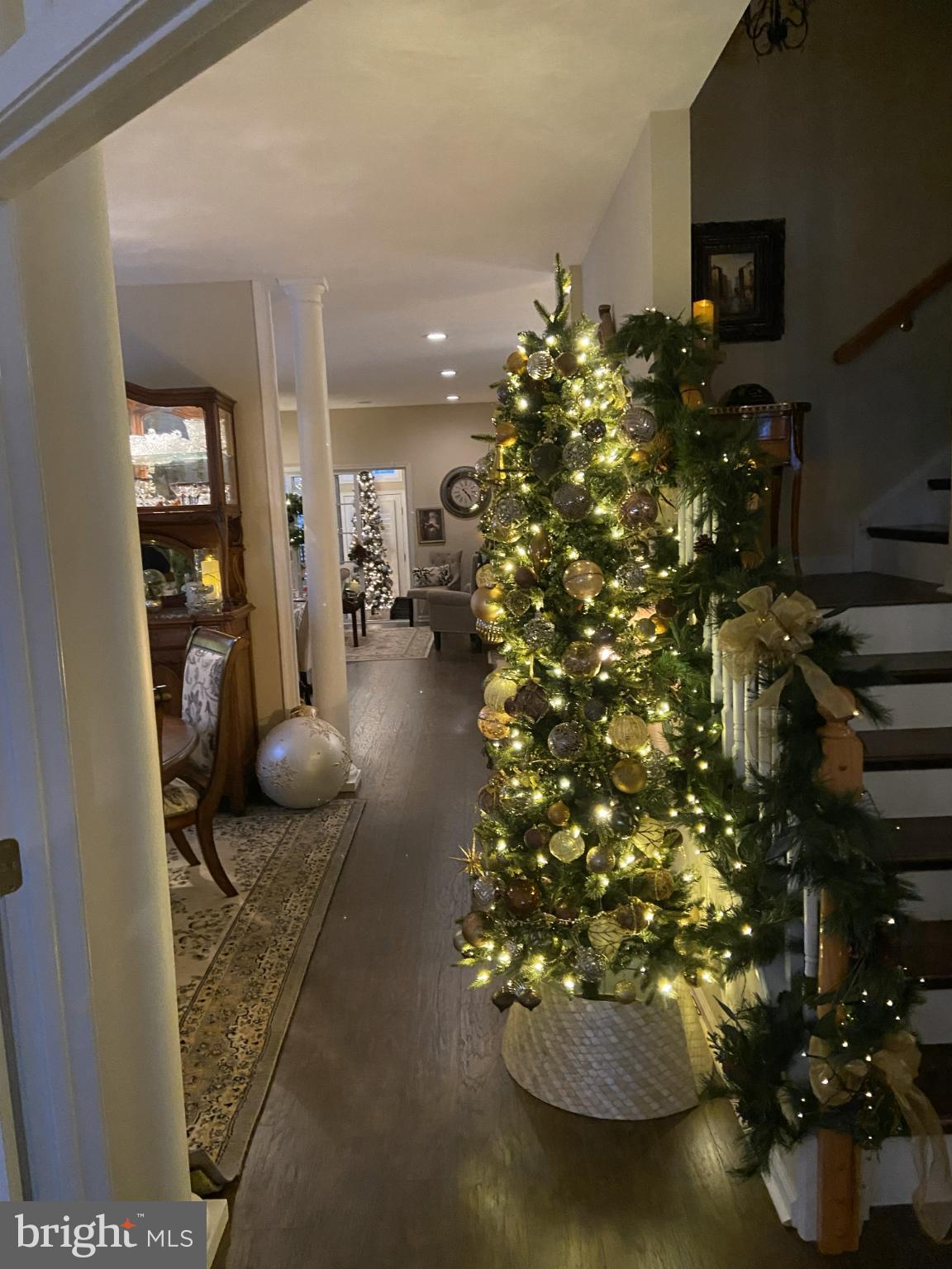 COURTYARDS - Residential