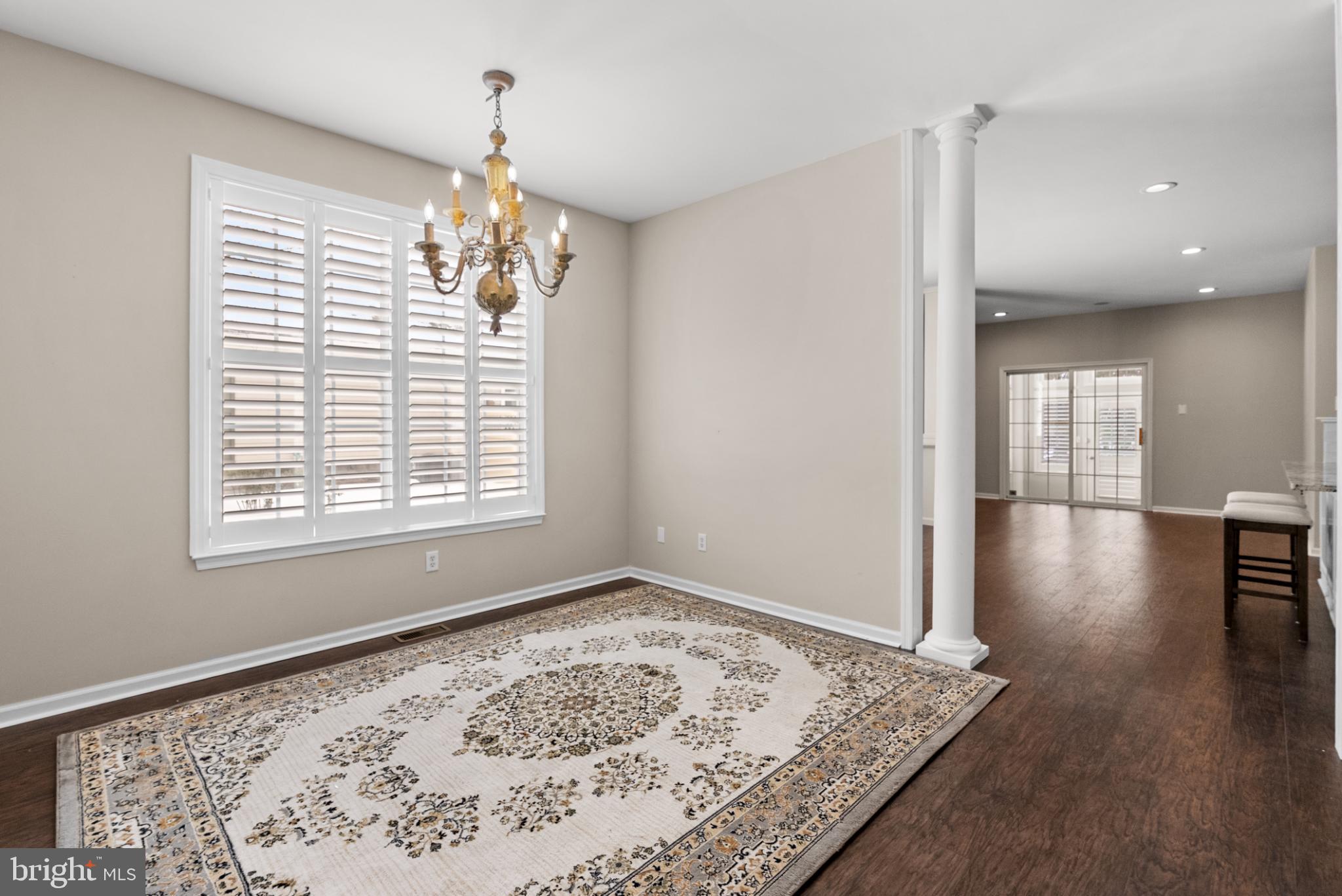 COURTYARDS - Residential