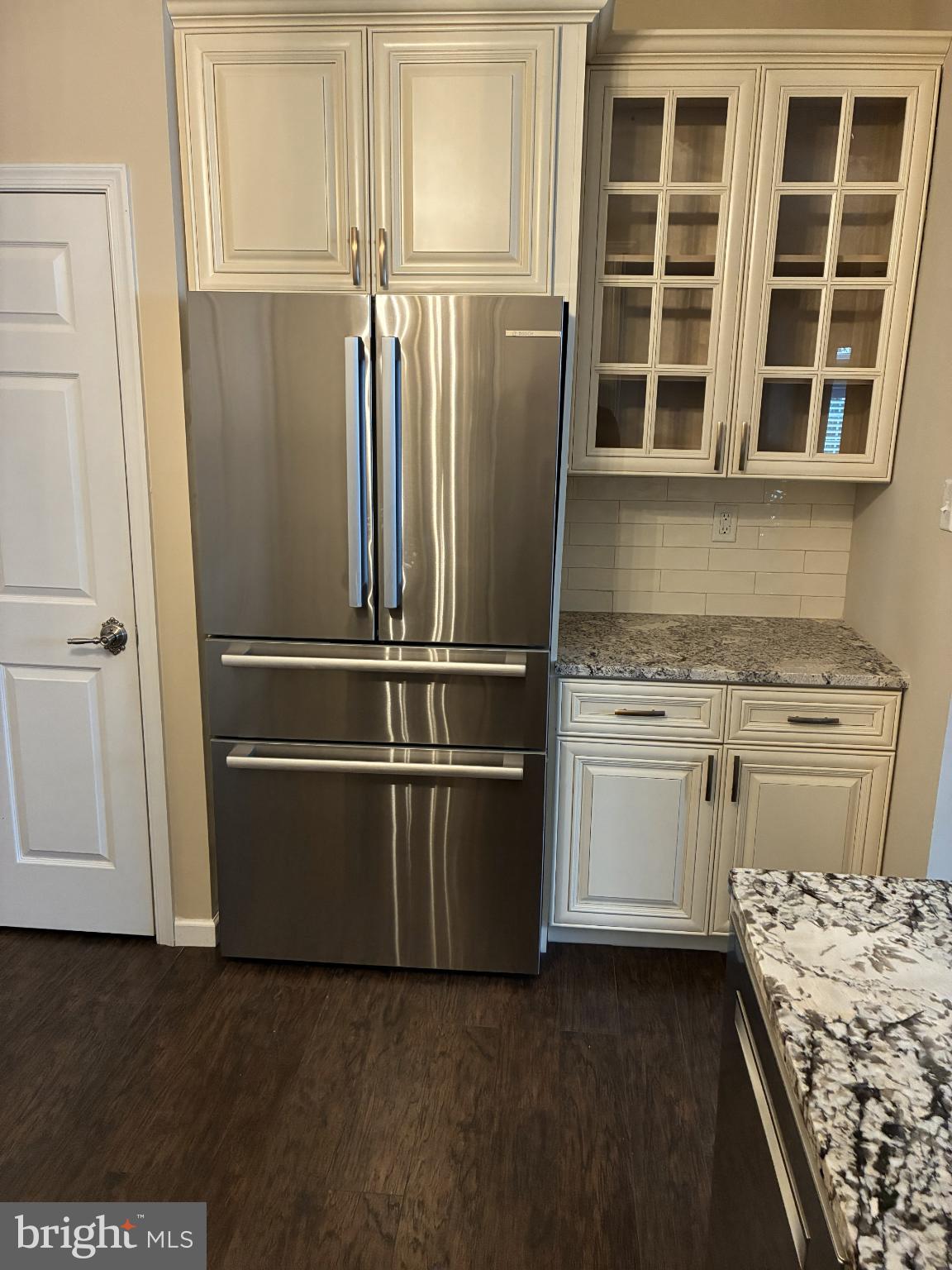 COURTYARDS - Residential