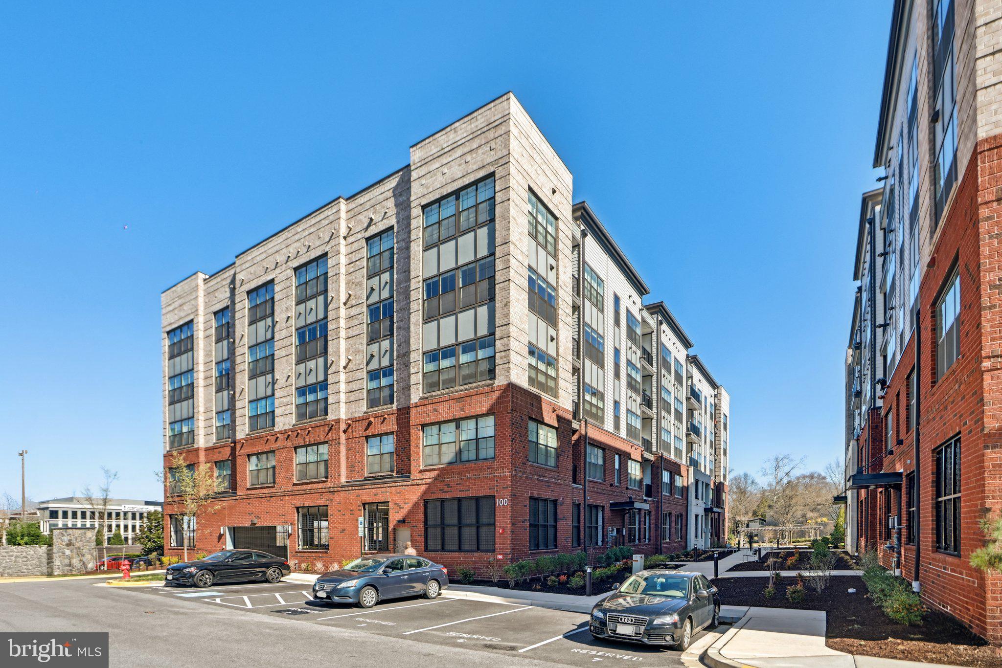 THE FLATS AT NATIONAL HARBOR - Residential