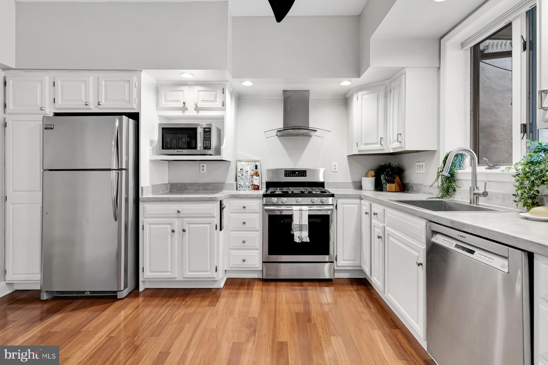 CANTON - Residential