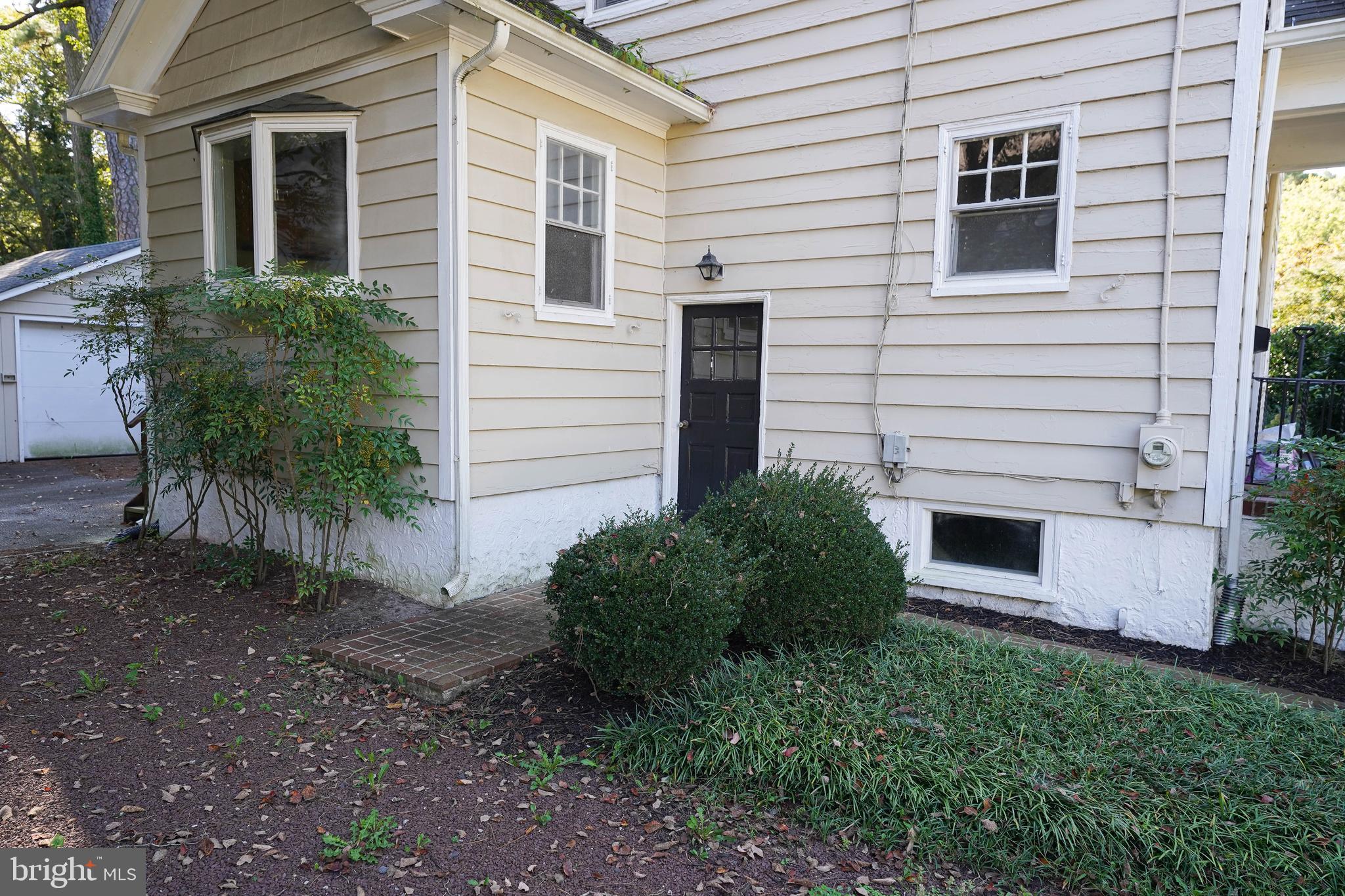 NONE AVAILABLE - Residential Lease