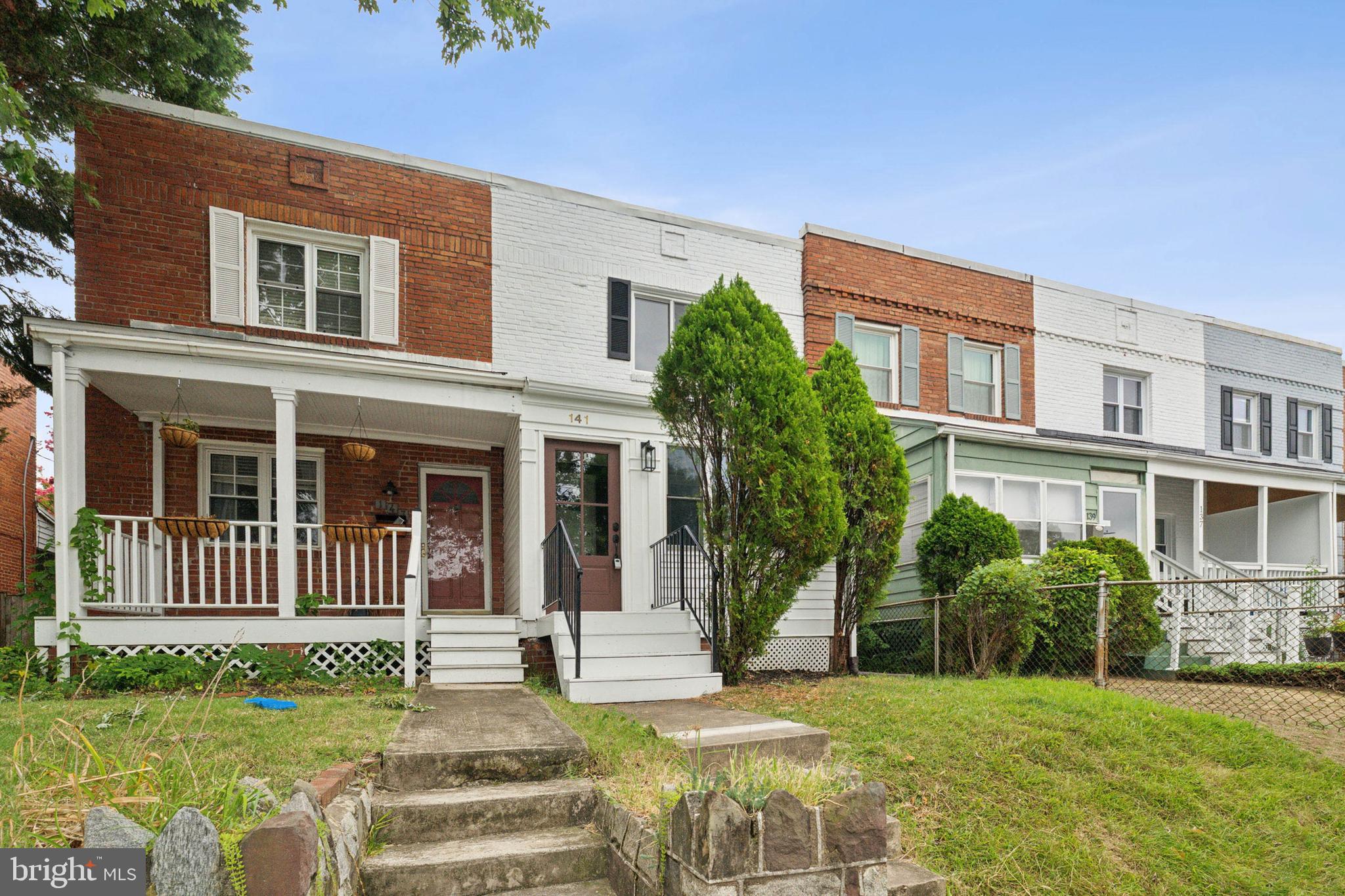 141 LYNHAVEN DRIVE