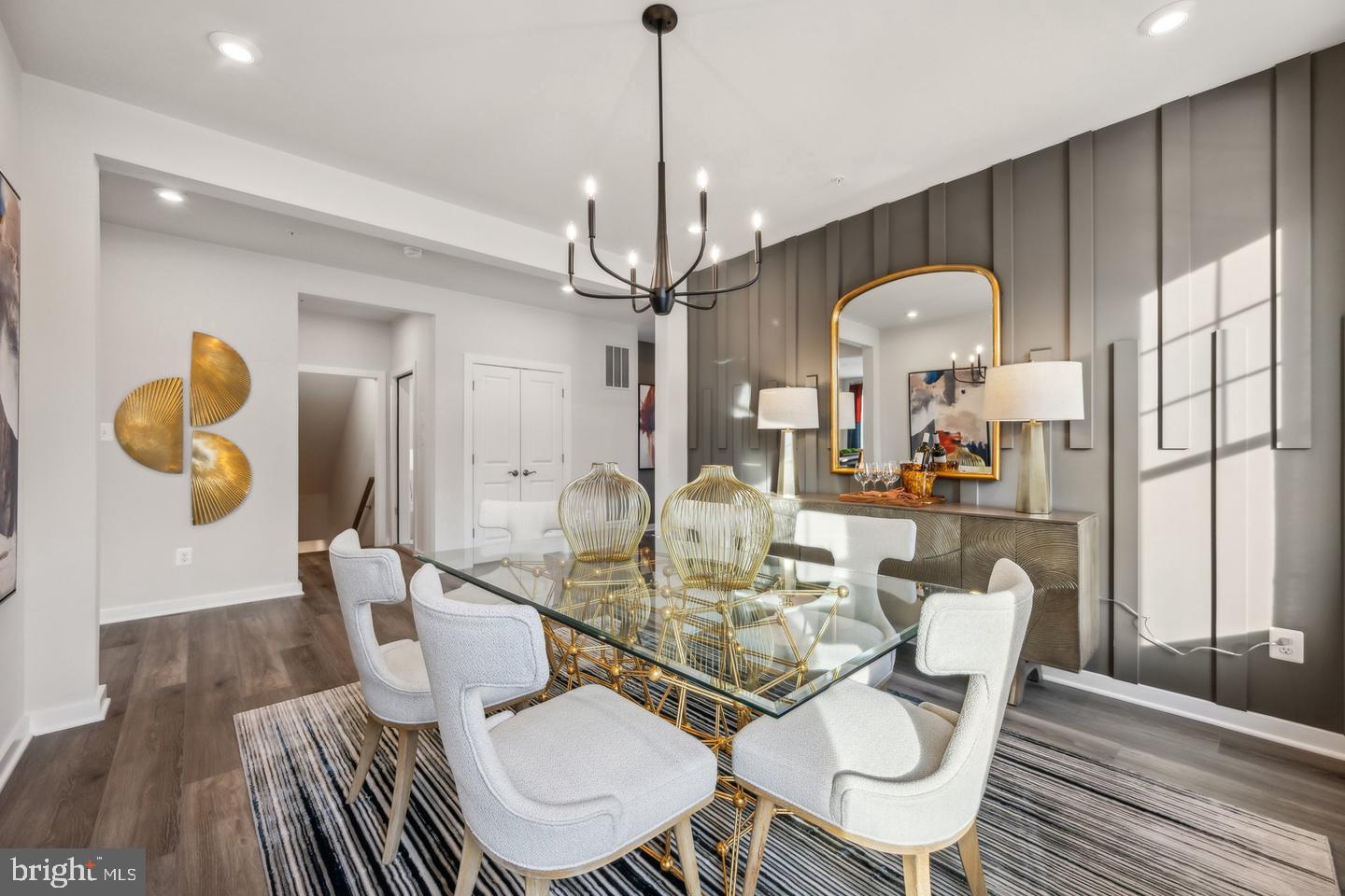 11017 GOLDEN GLOW AVENUE