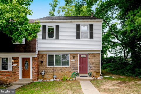 Townhouse For Sale - 1229 Thomas Jefferson Place<br/> FREDERICKSBURG, VA 22405