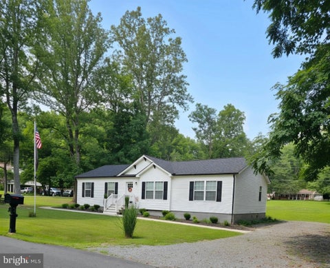 Homes For Sale - 64 Pine Road<br/> LOUISA, VA 23093