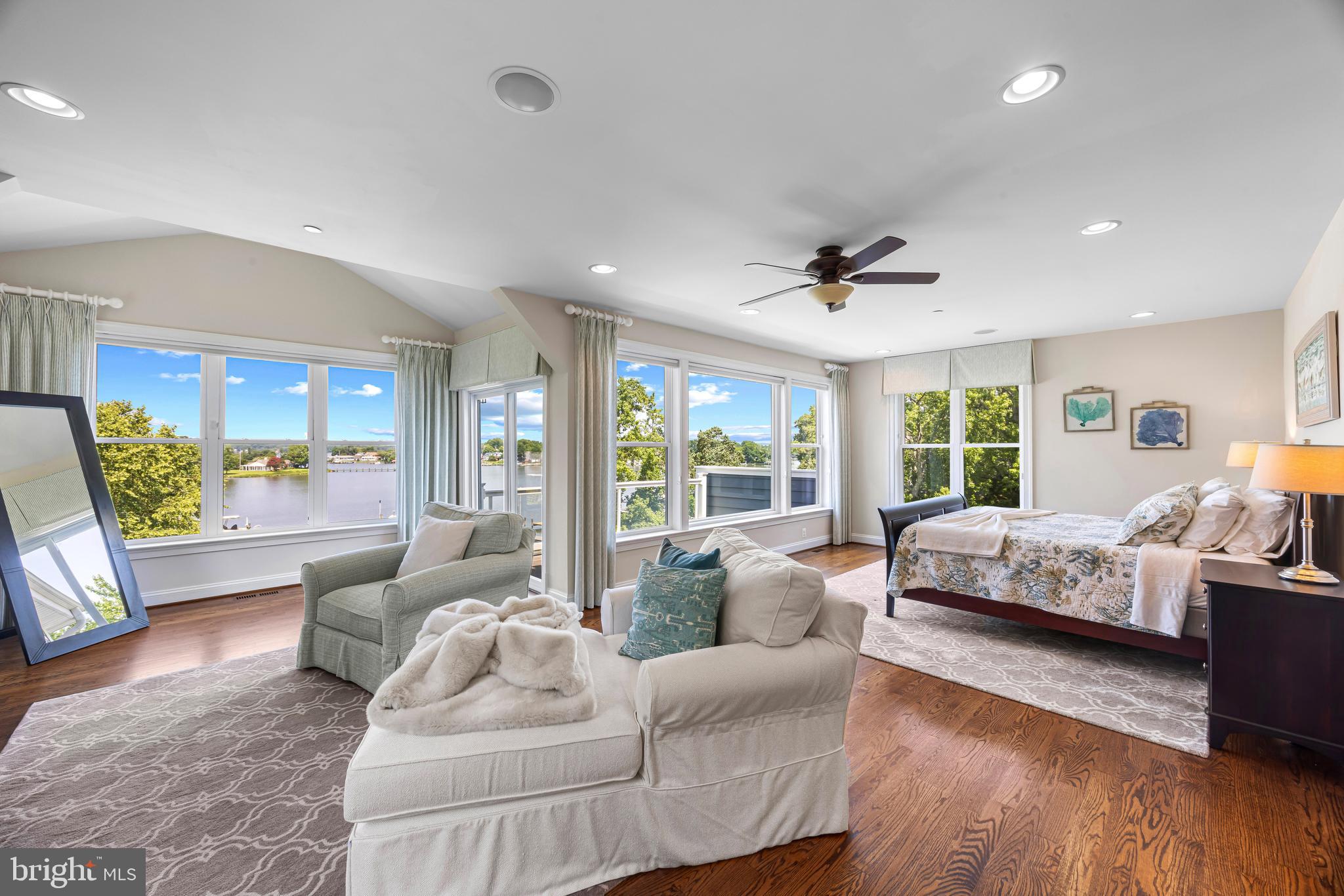 SHOREHAM BEACH - Residential