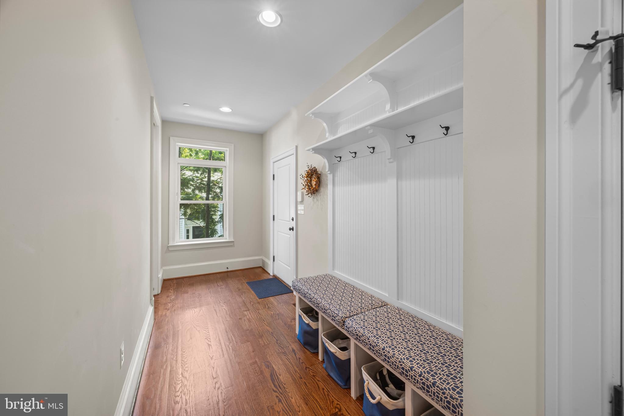 SHOREHAM BEACH - Residential