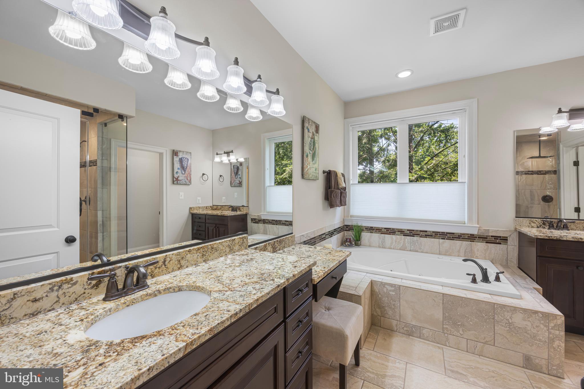 SHOREHAM BEACH - Residential