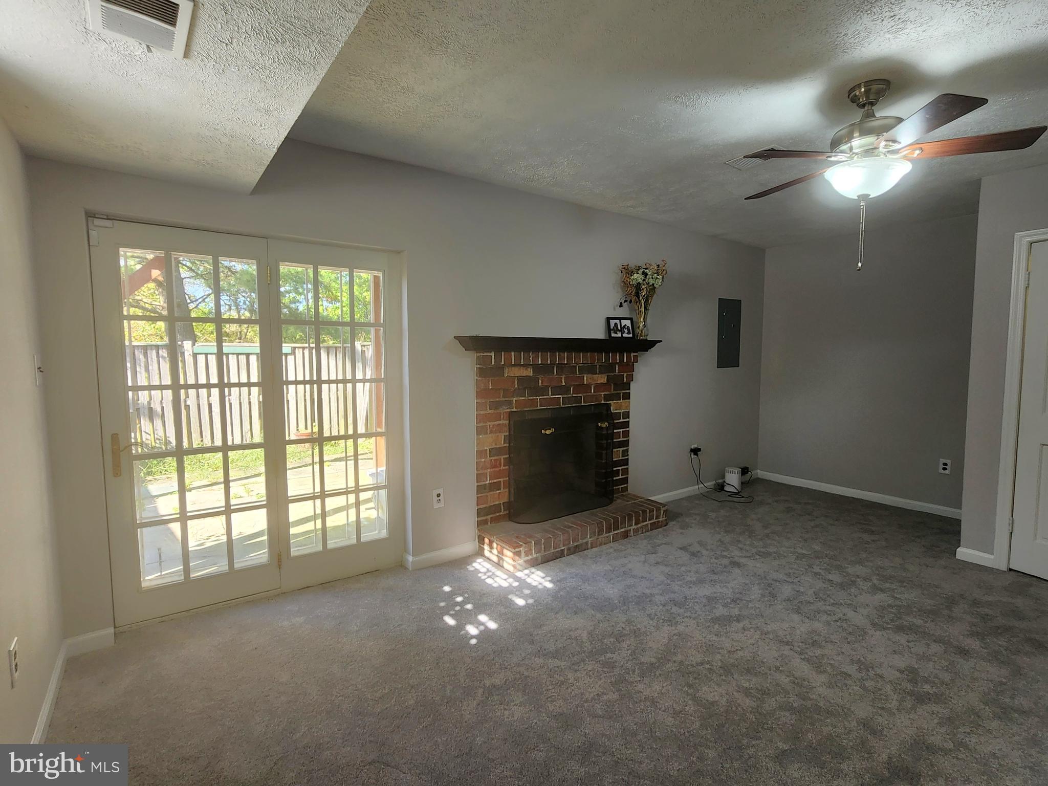 BONIWOOD - PLAT FOUR - Residential Lease