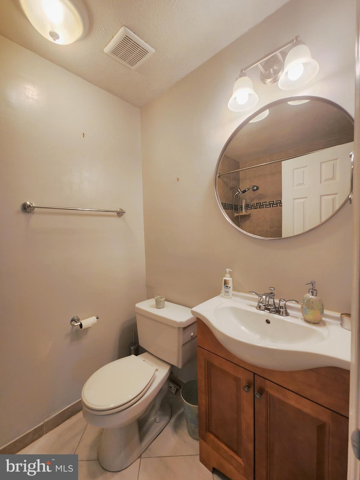 BONIWOOD - PLAT FOUR - Residential Lease