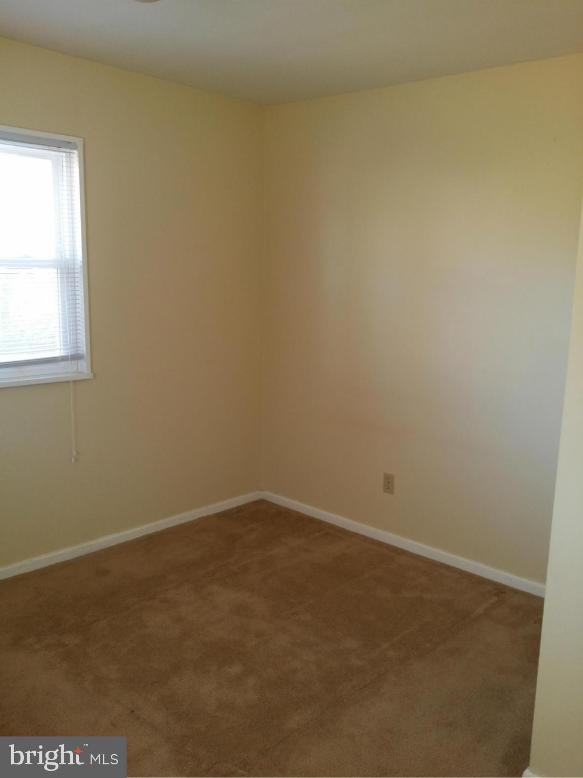 THREE MILE OAK - Residential