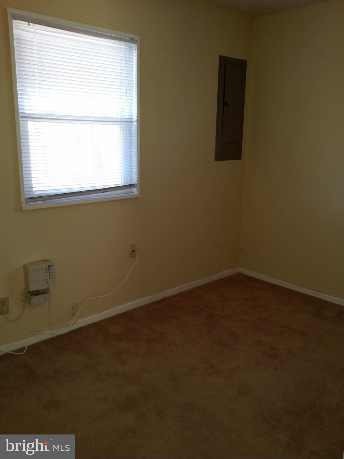 THREE MILE OAK - Residential