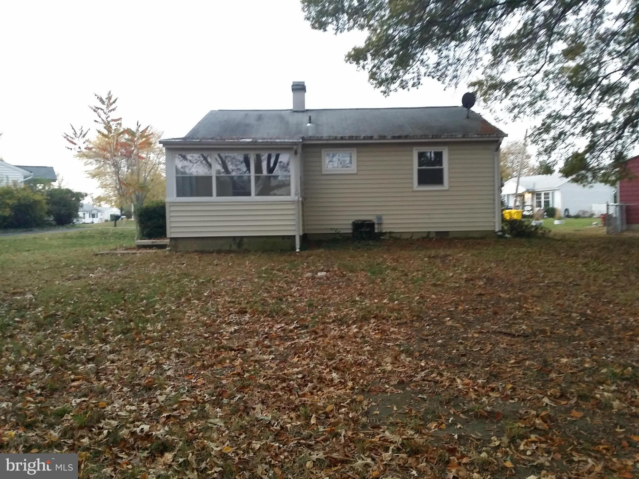 THREE MILE OAK - Residential