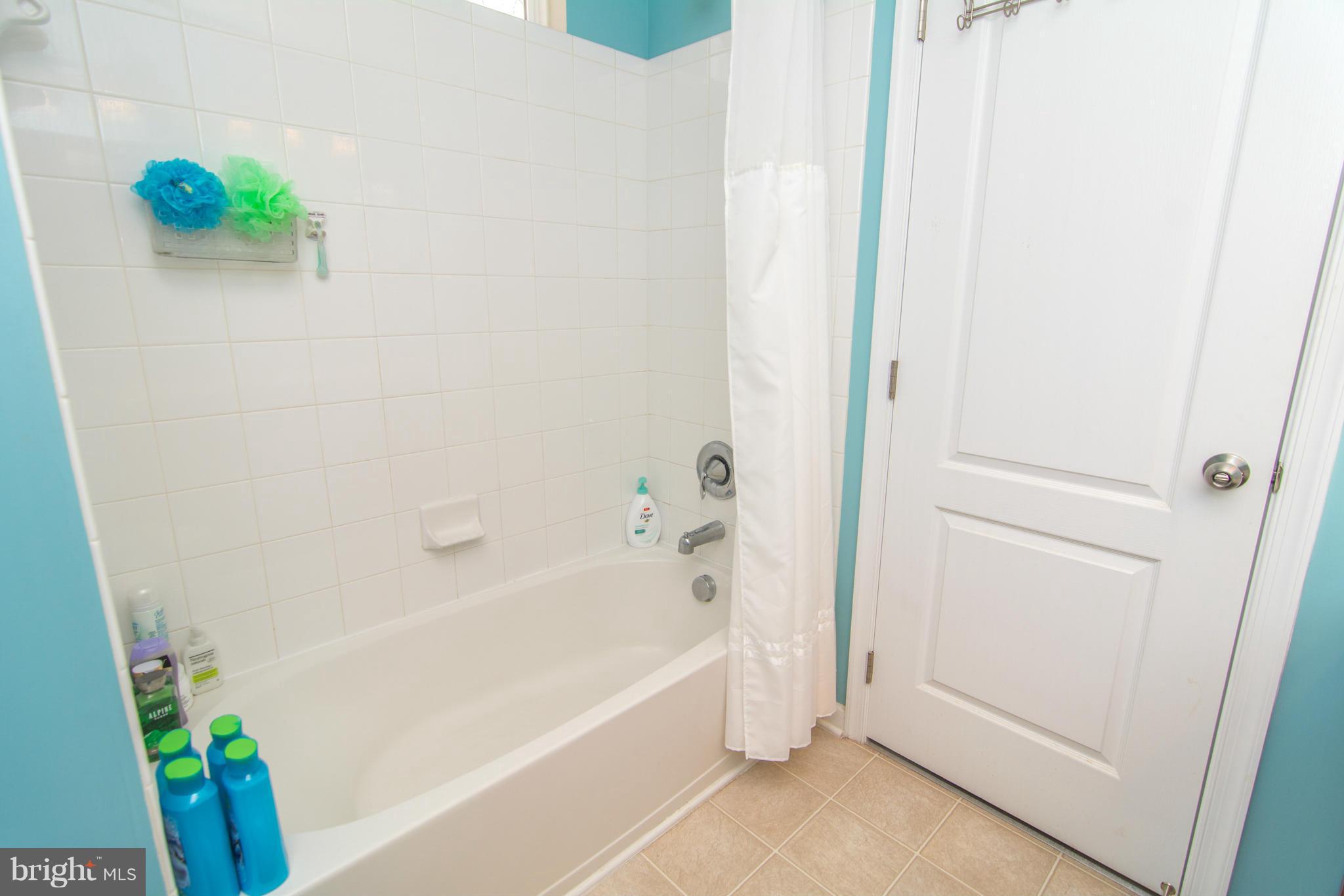 TANYARD SPRINGS - Residential