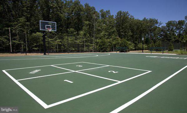 TANYARD SPRINGS - Residential