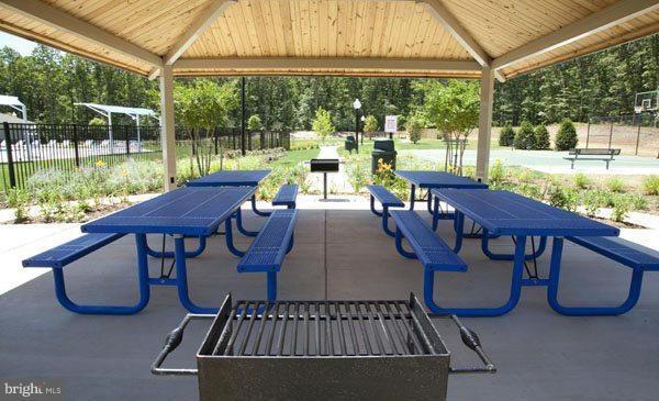 TANYARD SPRINGS - Residential