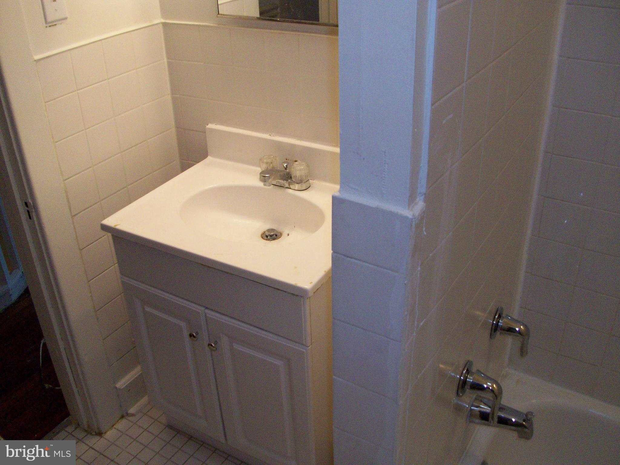 MANTUA - Residential