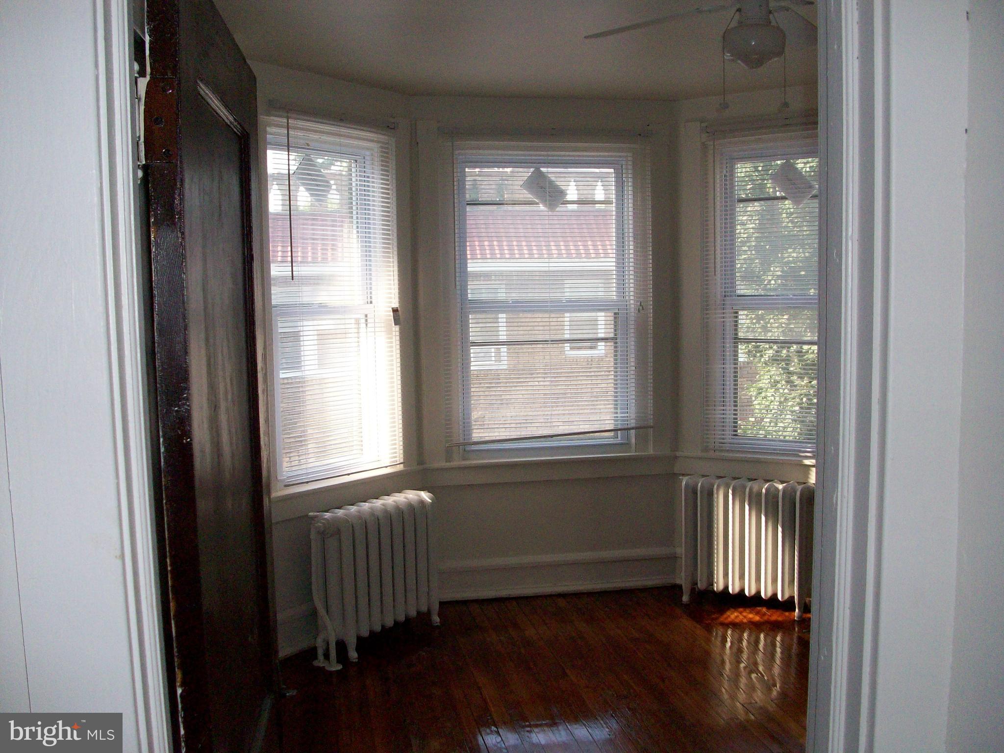 MANTUA - Residential