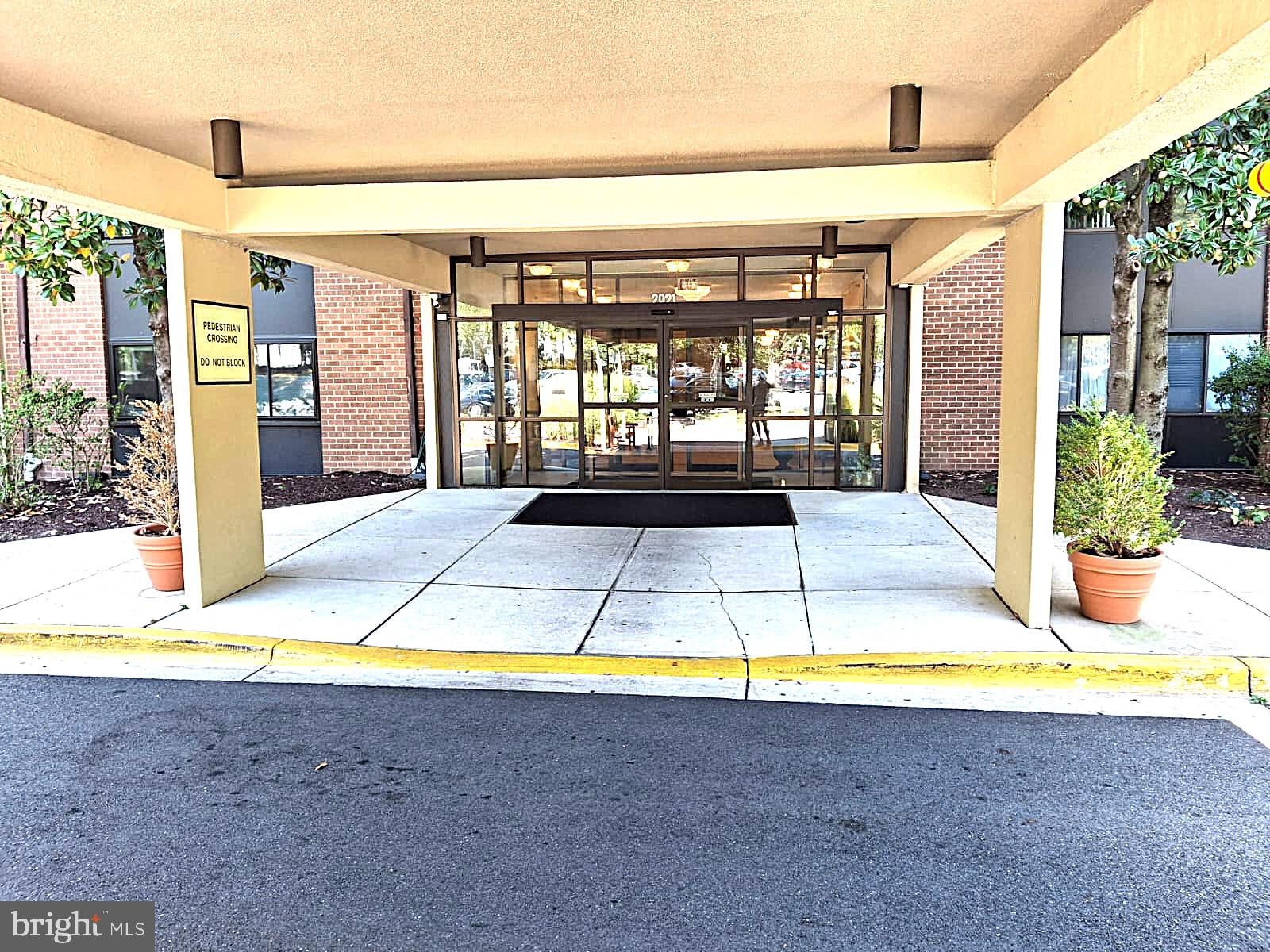 2921 LEISURE WORLD BOULEVARD N 325