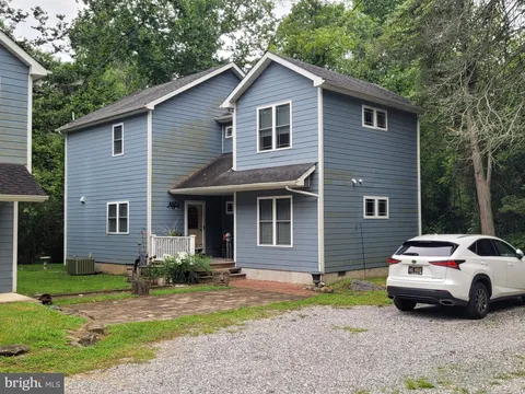 2089 Creek, Yorklyn, DE MLS: DENC2079762