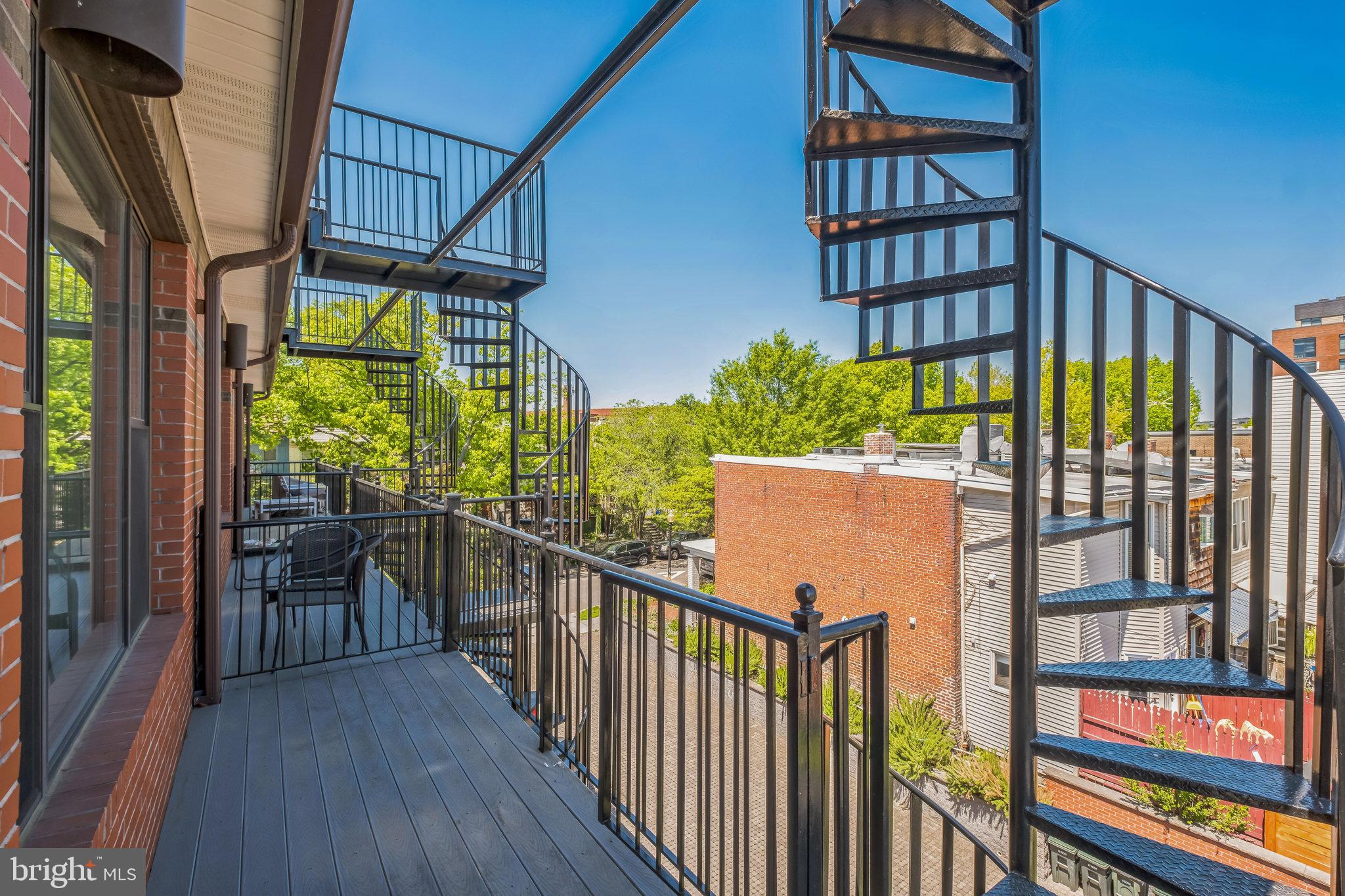 CAPITOL HILL - Residential Lease