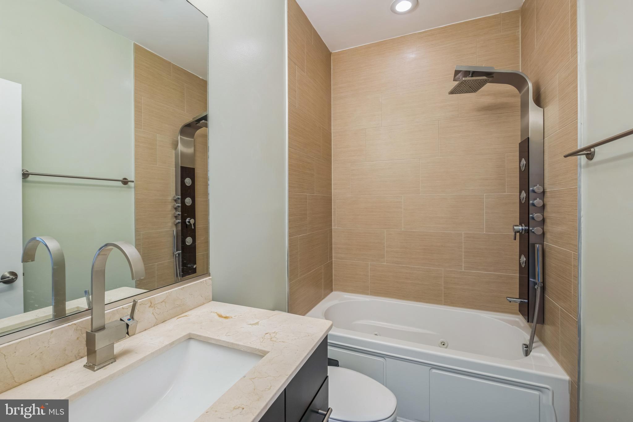 CAPITOL HILL - Residential Lease