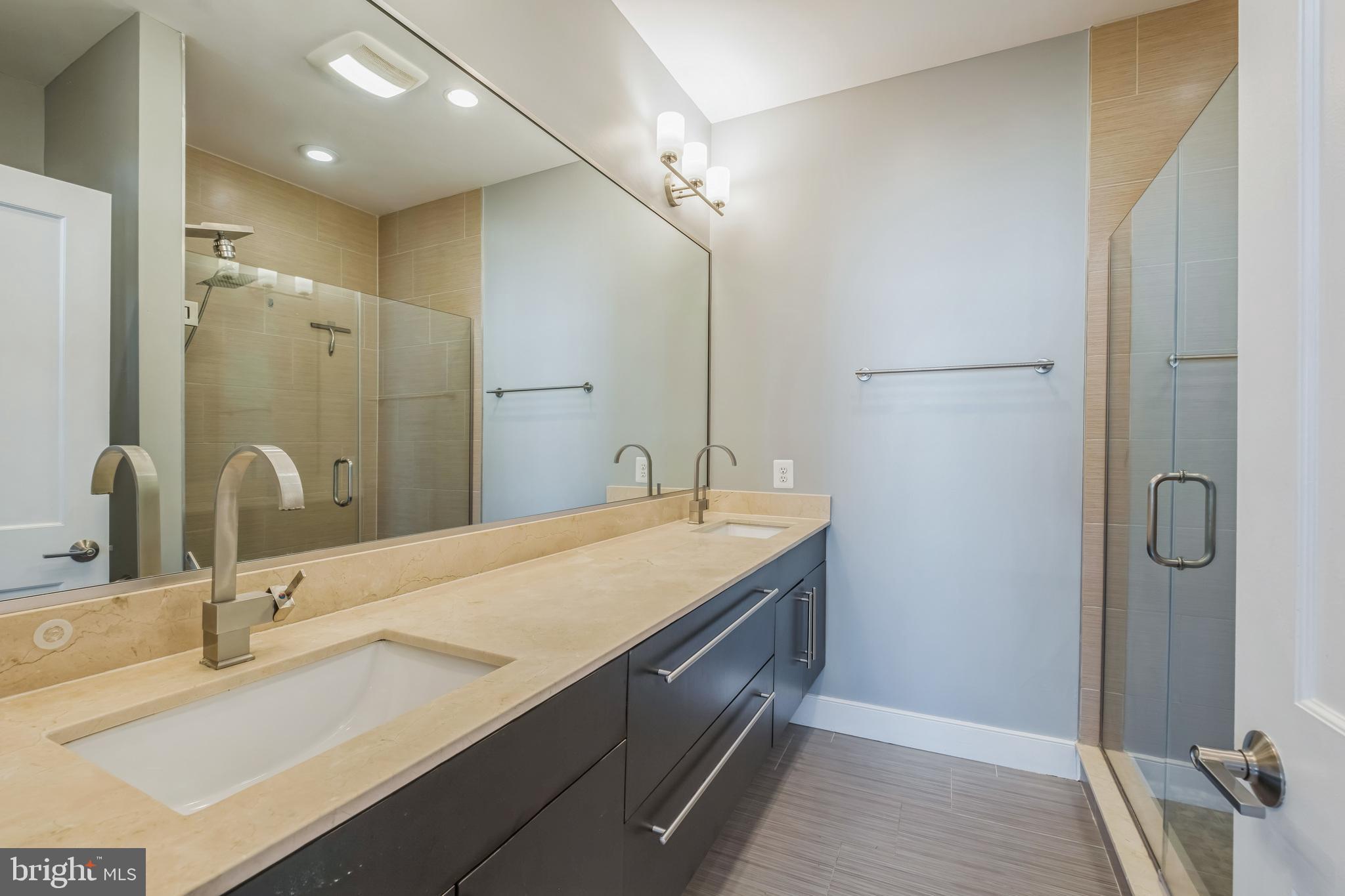 CAPITOL HILL - Residential Lease