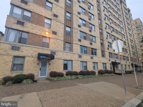 Photo of 2601 - 00 Pennsylvania Avenue #CU1, PHILADELPHIA, PA 19130 (MLS # PAPH2653320)