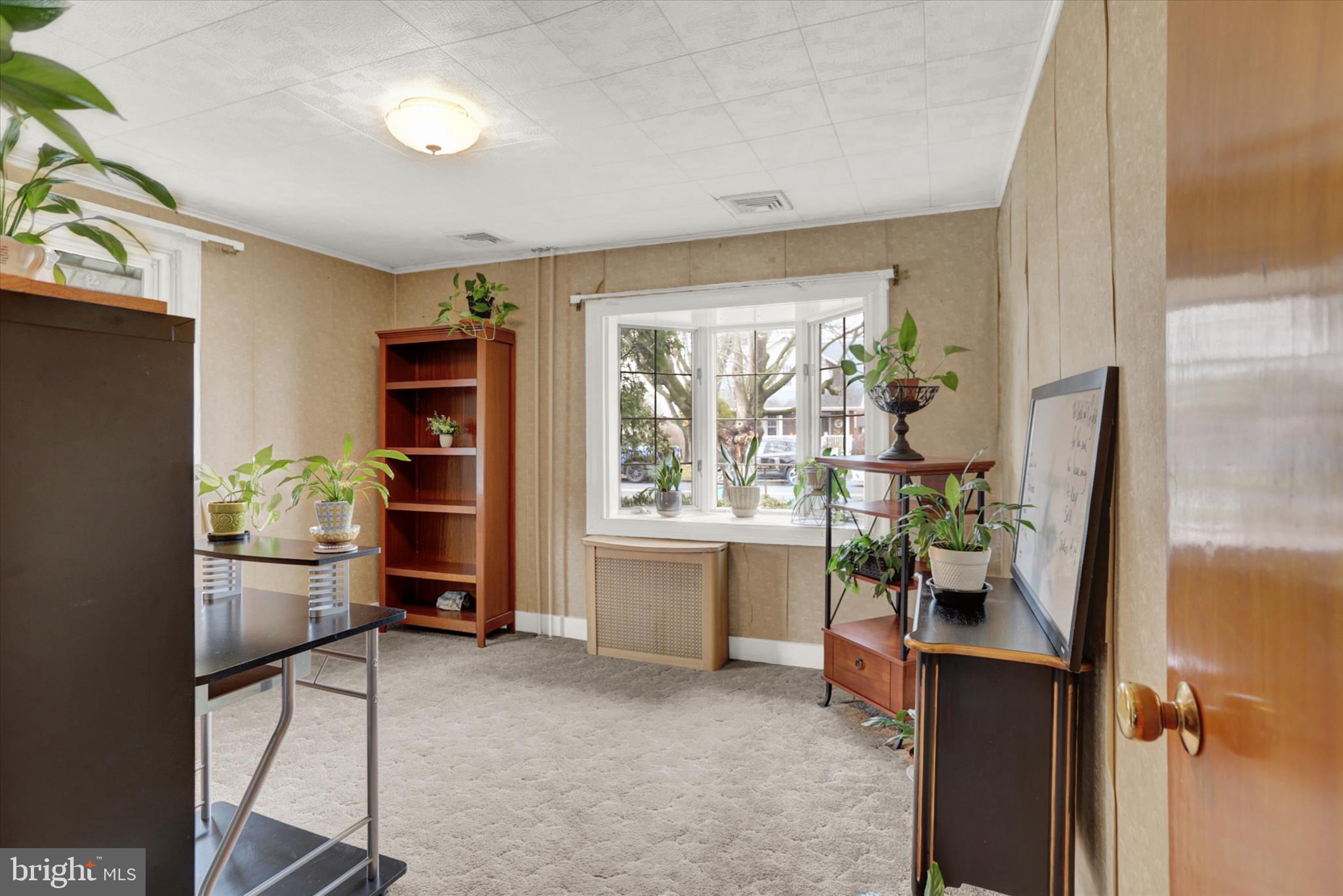 6221 BLUE BIRD AVENUE