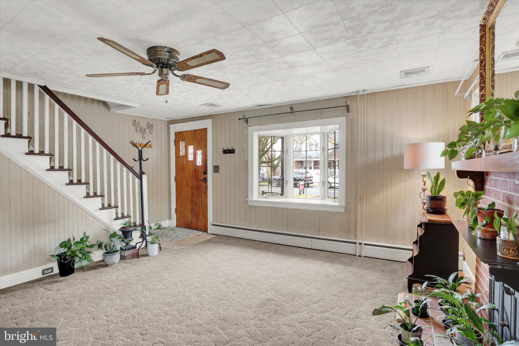 6221 BLUE BIRD AVENUE