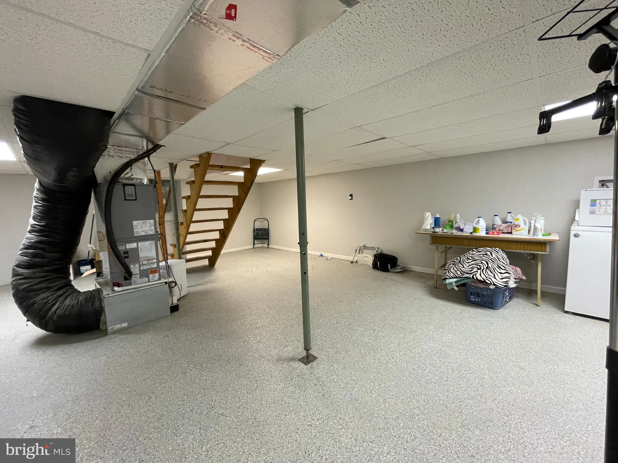 Shippensburg, Pennsylvania 17257, United States, 4 Bedrooms Bedrooms, ,3 BathroomsBathrooms,Residential,Pending,135844