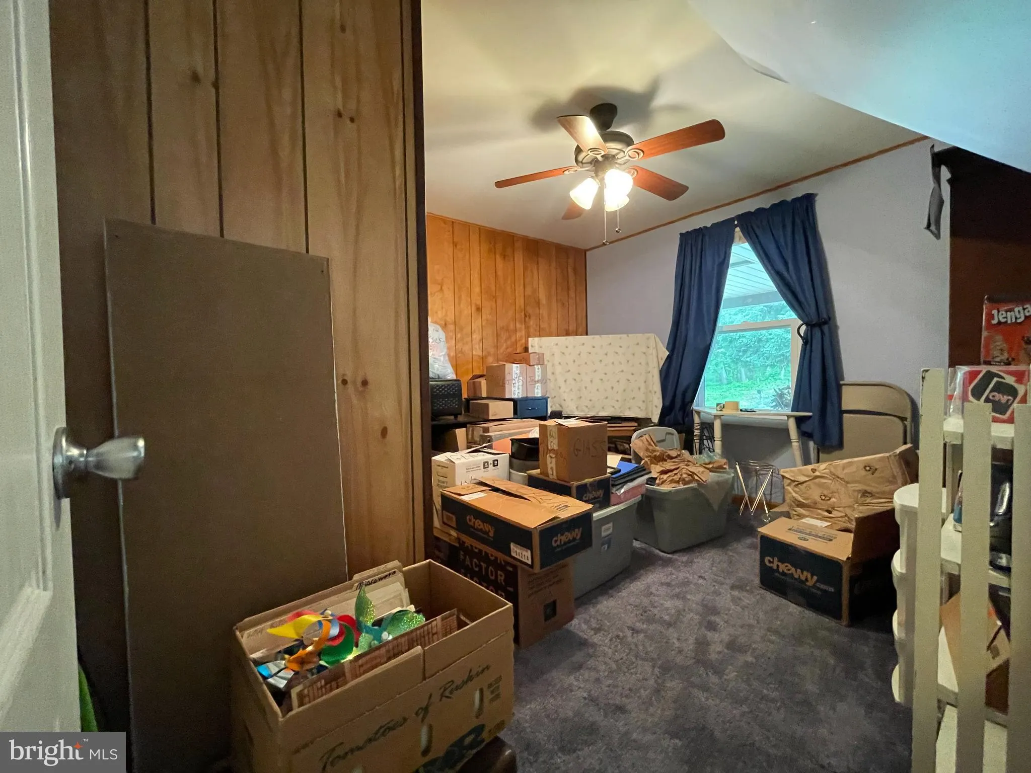 Shippensburg, Pennsylvania 17257, United States, 4 Bedrooms Bedrooms, ,3 BathroomsBathrooms,Residential,Pending,135844