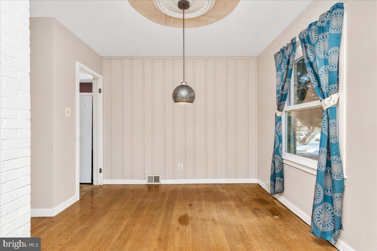 NORTH END - Residential