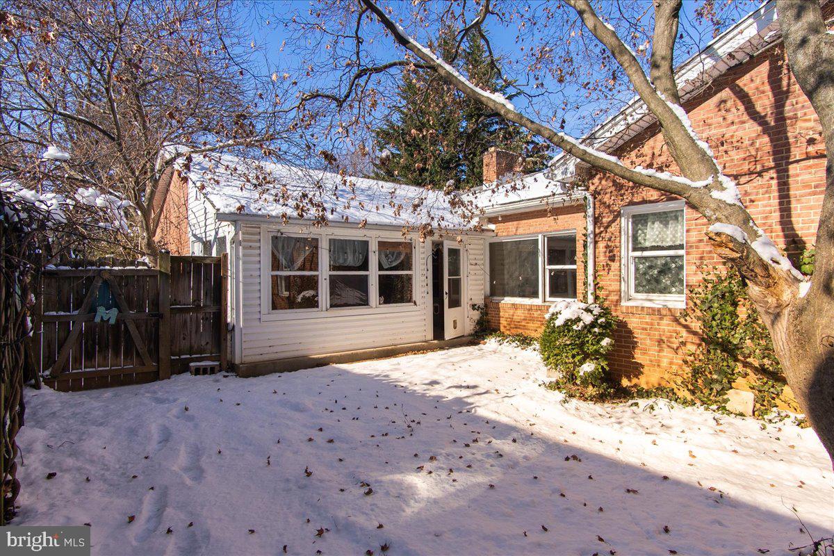 NORTH END - Residential