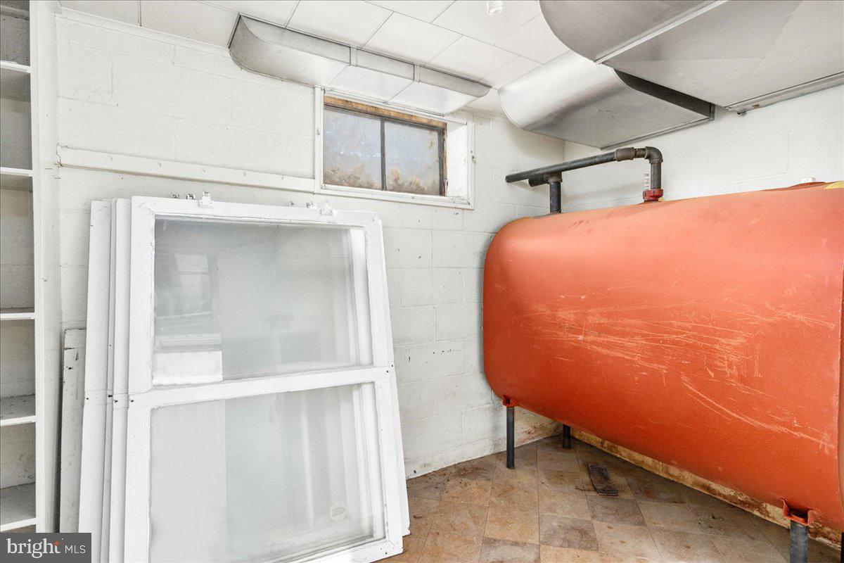 NORTH END - Residential