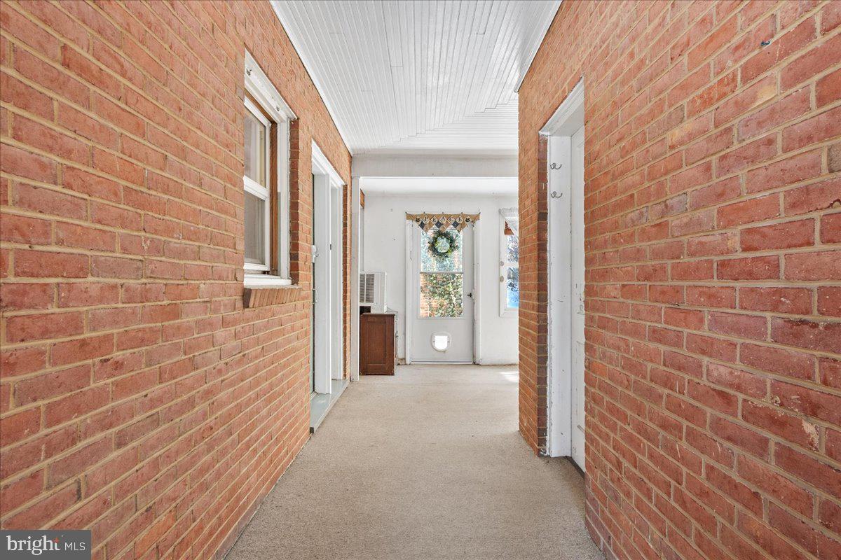 NORTH END - Residential