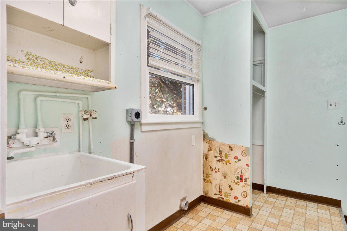 NORTH END - Residential