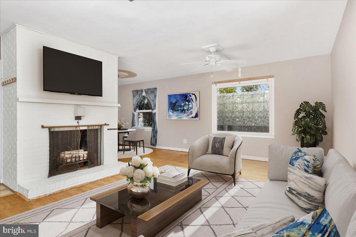 NORTH END - Residential