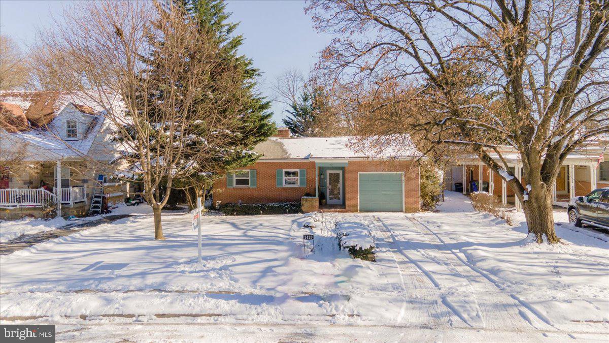 NORTH END - Residential