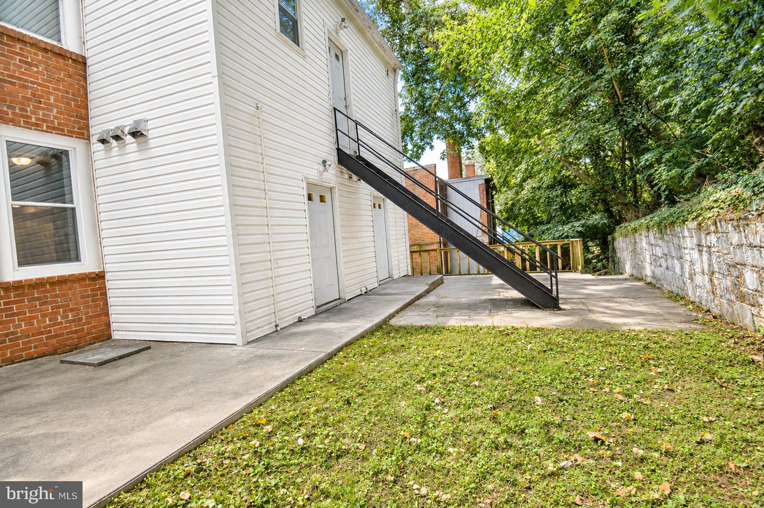 2806 POMEROY ROAD SE