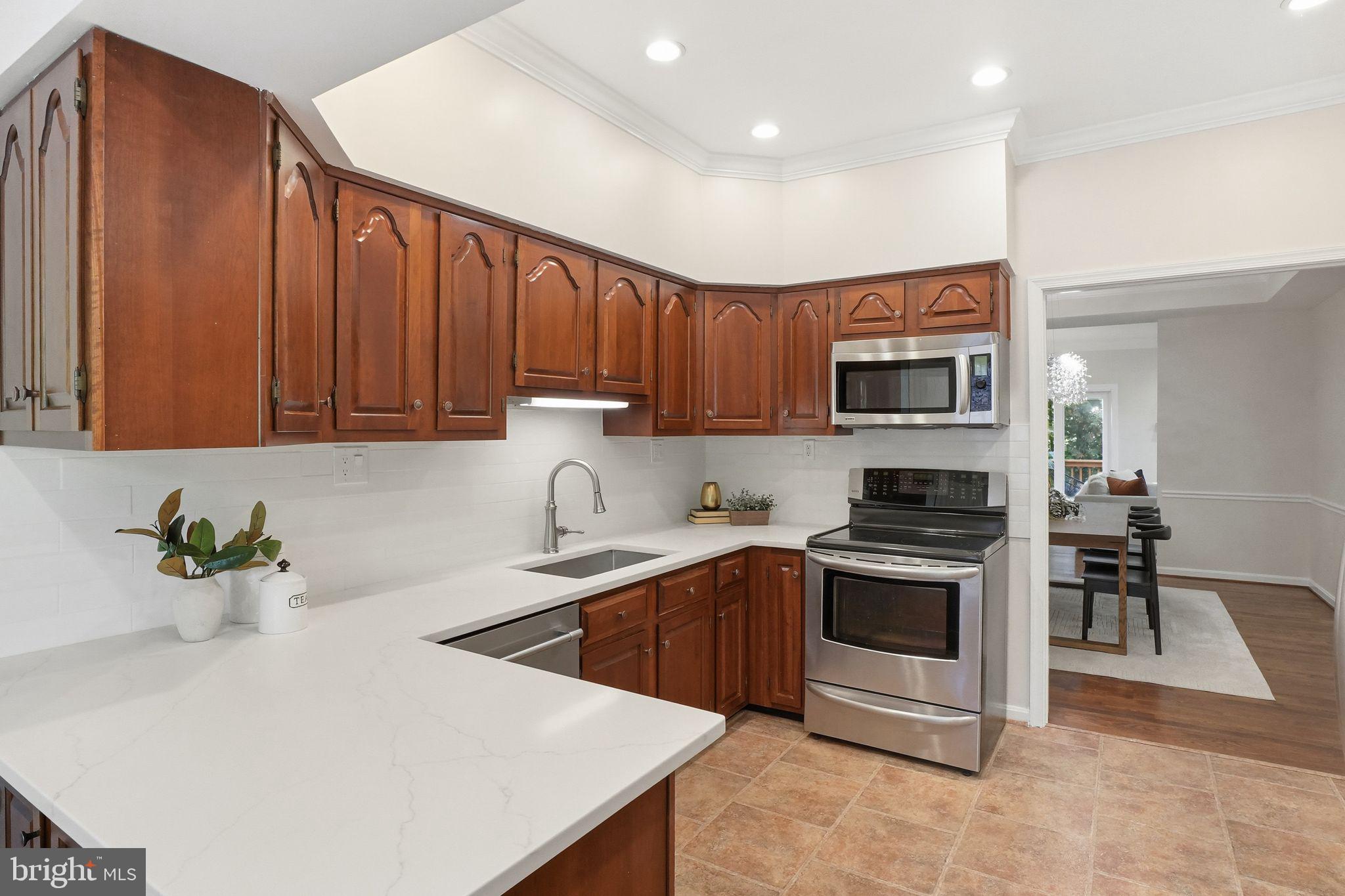 ASPEN GROVE - Residential